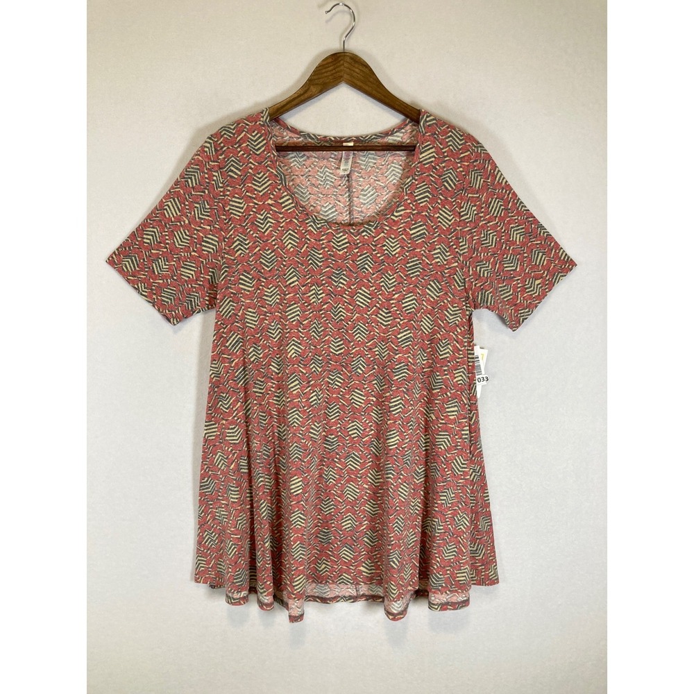 Boho LuLaRoe Women Large Coral Geometric Chevron Perfect T Swing Tunic Top